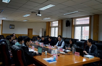 国家社科基金教育学重点课题中期检查会议在我校召开