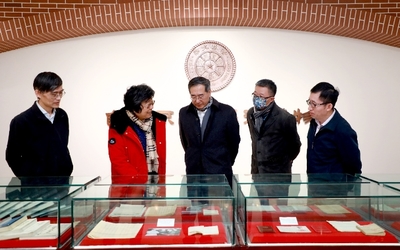 梁思成诞辰120周年纪念展在校史馆开幕